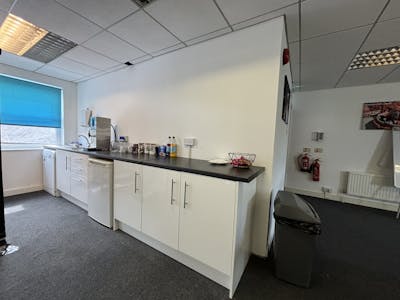 Unit 4 St. Georges Business Centre, Portsmouth, Business Park / Office To Let - IMG_2785.jpg