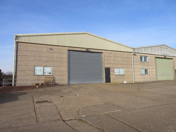 Building 44, Dunsfold Park, Stovolds Hill, Cranleigh, Industrial / Warehouse To Let - IMG_2277.JPG