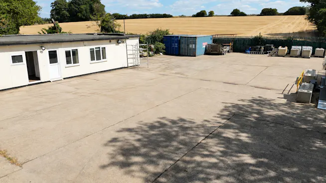 Skeleton Yard, Ware To Let - Office and rear of yard