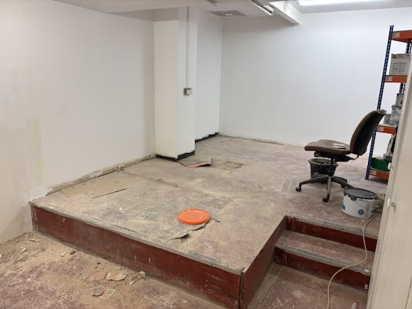 36 High Street, Maidenhead, Retail To Let - IMG_6560.JPEG