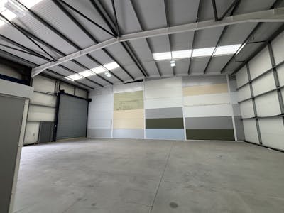 Unit 31 & 32, Wentloog Buildings, Cardiff, Industrial To Let - IMG_3850.jpg