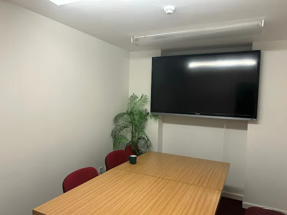 Unit 7, Swansea, Offices To Let - Meeting Room.jpg