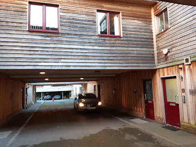6 Riverview Business Park, East Grinstead, Business Park / Office To Let / For Sale - 20211102_095156.jpg