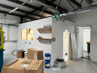 110 Tanners Drive, Milton Keynes, Industrial / Warehouse To Let - IMG_2488.JPEG