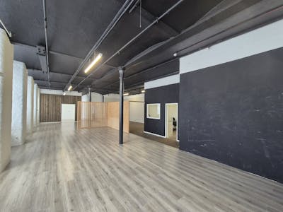 2a, Hallam Mill, Stockport, Industrial/Logistics / Leisure / Retail To Let - 20250812_134720.jpg