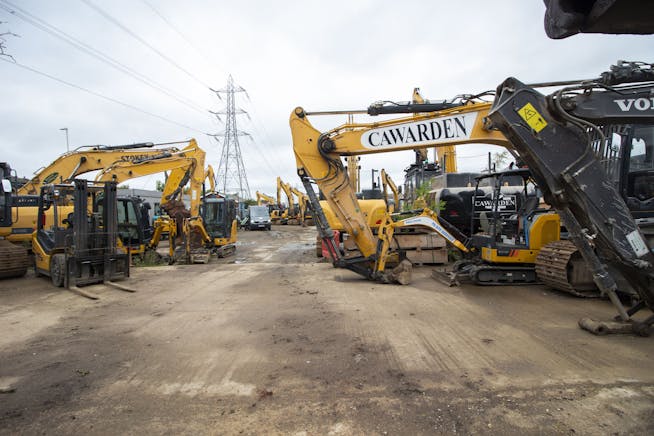 Open Storage, Eskdale Road, Uxbridge, Open Storage To Let - 5.jpg