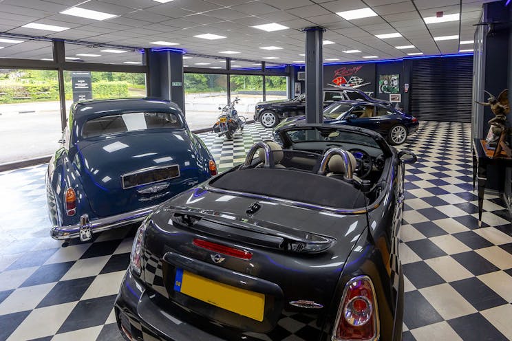 Victory House, Whitchurch, Retail / Industrial / Warehouse For Sale - Haslams-VictoryHouse-1-4v2.jpg