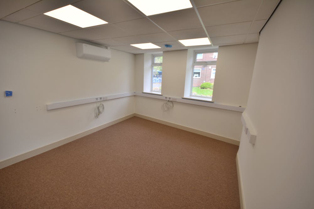 Phoenix Buildings - Meeting/Managers Room
