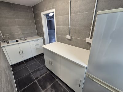 Brighton Road, Stockport, Industrial/Logistics To Let - 20260324_115932.jpg