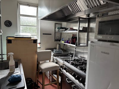 Former Tatton Arms PH, 3-5 Tipping Street, Altrincham, Development / Leisure To Let - Kitchen.jpg