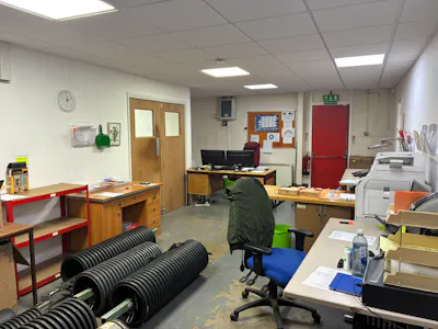 10 Potters Lane, Milton Keynes, Industrial / Warehouse To Let / For Sale - IMG_1528.JPEG