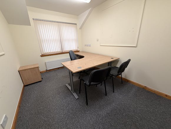 Millenium House, 1 Maidenplain Place, Auchterarder, Offices To Let - IMG_0685.JPG
