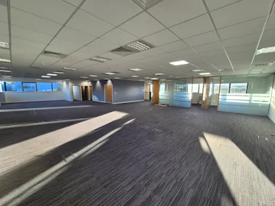 Unit B1, Stockport, Office To Let - 20261022_165948.jpg