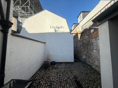 1 Diplocks Yard, North Road, Brighton, Office To Let - IMG_1292.jpeg