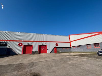 Unit 7, New Street, Bridgend, Industrial To Let - 7 New Street 01.jpg