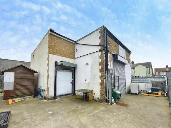 Waterloo Road, Southend-on-Sea, Retail For Sale - 92e1d286-e7a75518-8e43-49ec-9829-1eff2a99fa4a.JPG