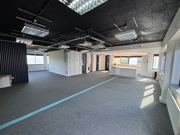 3rd Floor St. Clement House, Alencon Link, Basingstoke, Office To Let - STCHPicture7  22 09 2025.jpg