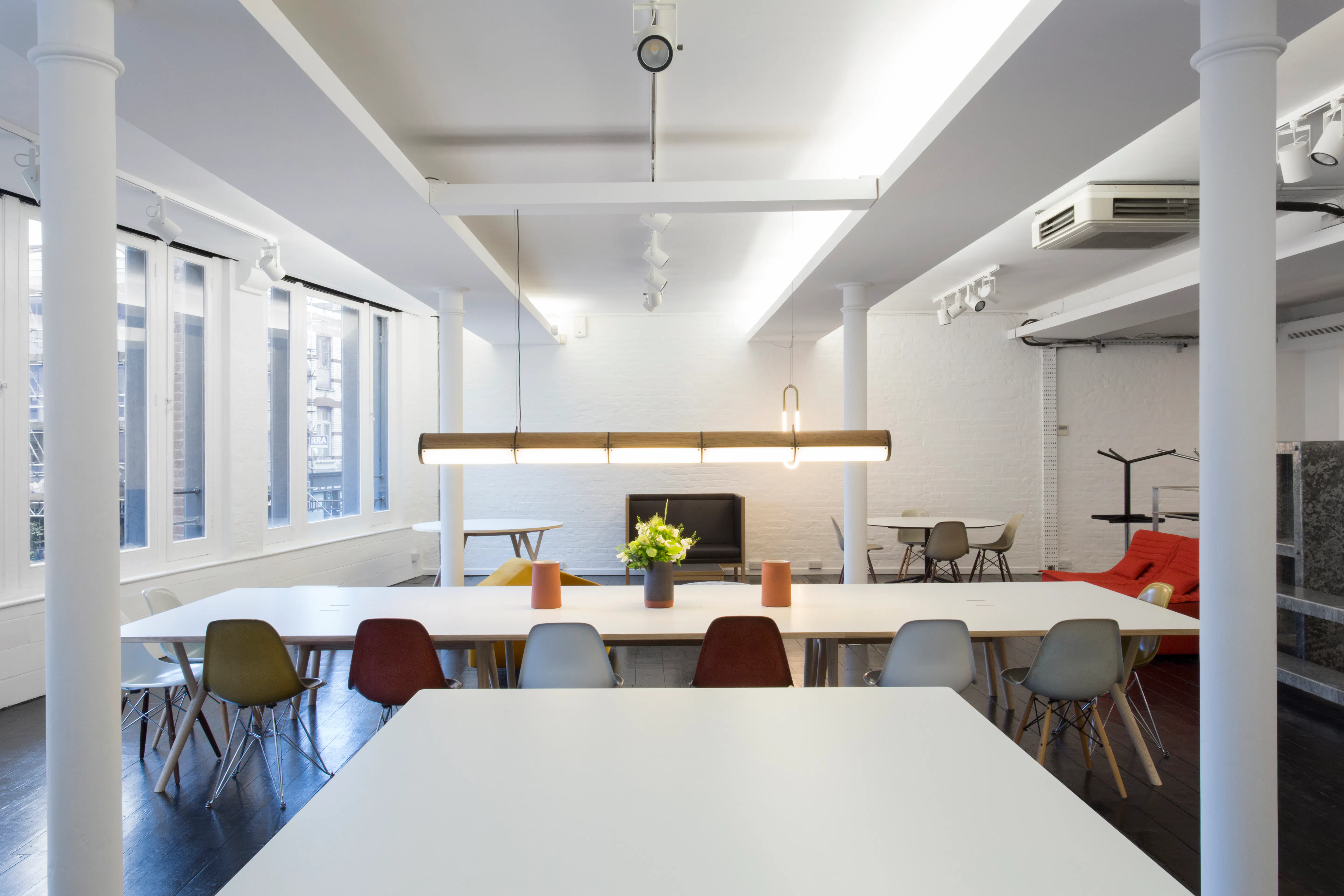 First Floor, 135-139 Curtain Road, Shoreditch, Offices To Let - B09C1007.JPG - More details and enquiries about this property