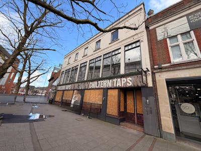 120-123 Oxford Road, High Wycombe, Retail To Let - 20260331_135755000_iOS 1 5.jpg