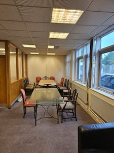 Watkins House, London, Business Park / Education / Office / Industrial / Warehouse To Let - 8b309054b386464aad3db767f57066c3.jpg