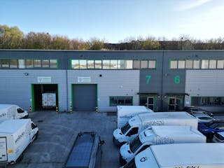 Unit 7 East Place, Harlow, Industrial To Let - DJI_0737.JPG