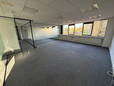 3Abloy House, Watford, Industrial / Trade Counter / Warehouse To Let - processed-48FA04D0-0008-4EB8-927B-9B31DC4C0198.jpeg