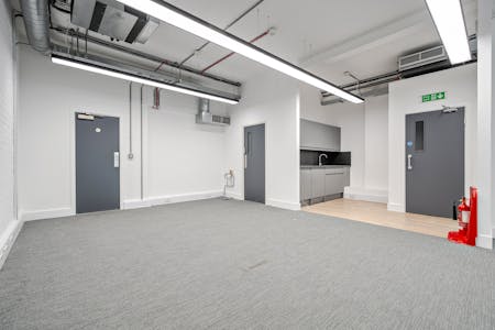 16 St. Clare Street, London, Office To Let - 1424696-18-69babbb9b6e91.jpg