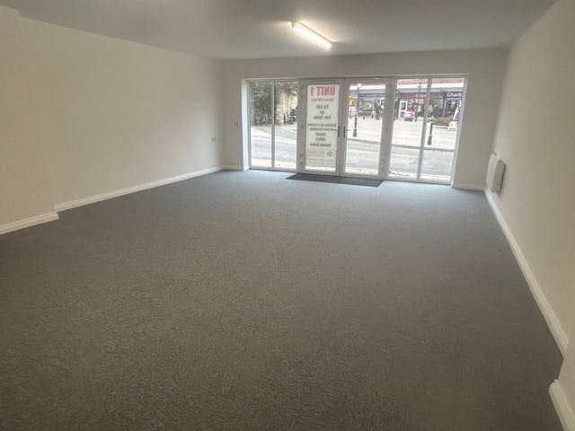 Unit 1, Orchard Lodge - Unit 1 interior.jpg