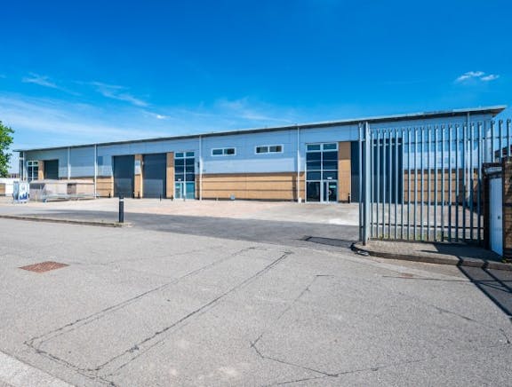 Proxima 25, London, Industrial To Let - Proxima 25 main.jpg