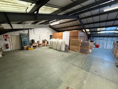 Unit 12, Sandhurst, Canvey Island, Industrial To Let - WhatsApp Image 2026-02-02 at 16.58.38 (1).jpeg