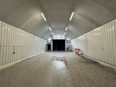 Arch 191 Carlisle Lane, Waterloo, Waterloo, Industrial / Office To Let - 20240904_152926415_iOS.jpg