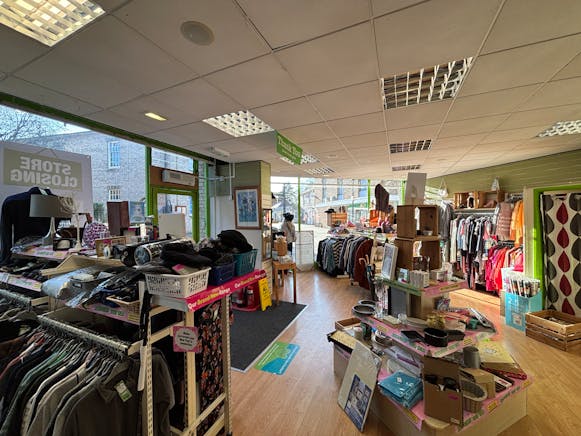 39 Riverside Walk, Thetford, Retail To Let - IMG_4448.JPG