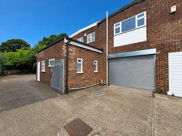 Totman House, Totman Close Brook Road Industrial Estate, Rayleigh, Industrial To Let - front.png
