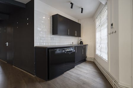 13-19 Vine Hill, London, Office To Let - MC41775762HR.jpg