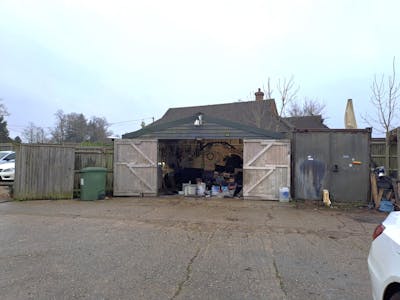 Alfold Bars, Loxwood Road, Billingshurst, Trade Counter / Industrial / Warehouse To Let - rear store .jpg