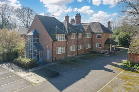 Four Chimneys, Winton Close, Winchester, Investment / Leisure / Residential / Retail For Sale - 10-Four_Chimneys_Winton_Close_SO22.jpg