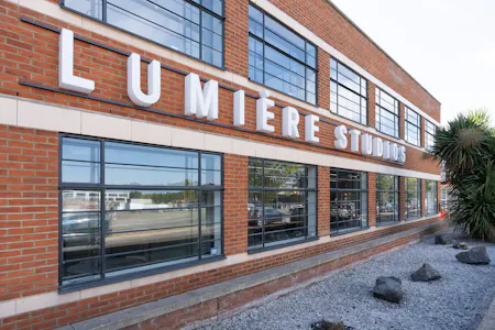 Lumiere - The HQ Building, 5 Elstree Way, Borehamwood, Office To Let - IW-120826-STI-009.jpg