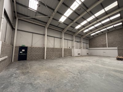 Unit D8.1, Main Avenue, Pontypridd, Industrial To Let - Int pic D81.jpg