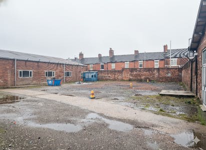 Offices and compound, Parsonage Street, Stoke-on-Trent, Office To Let - Part of Yard