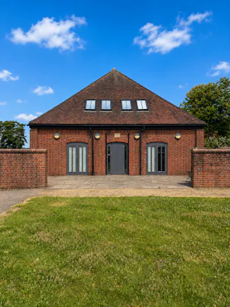 Unit 1, The Bullpens, Basingstoke, Office To Let - ChatGPT Image Jun 30, 2026, 03_08_34 PM.png