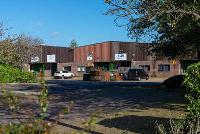 6 Mead Park Industrial Estate, Harlow, Industrial To Let - 6 Mead Park  External  Nov 2245.jpg