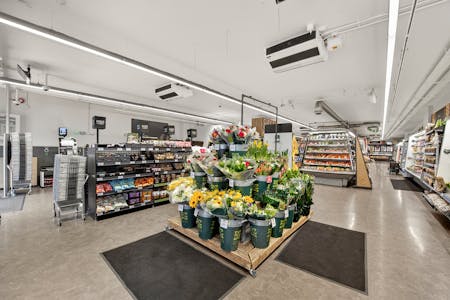 Prime Retail Investment, Centre Heights, 139 - 151 Finchley Road, London, Retail For Sale - SHOP 8.jpg