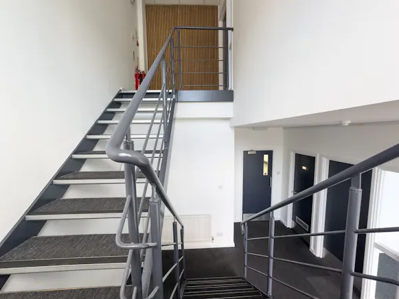 Unit 5, Orchard Trade Park, Redhill, Industrial To Let - Unit 5 Orchard Trade Park - Redhill-34.jpg