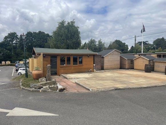 Front Sales Unit, Blackbrooks, Battle, Retail To Let - IMG_2525.JPEG