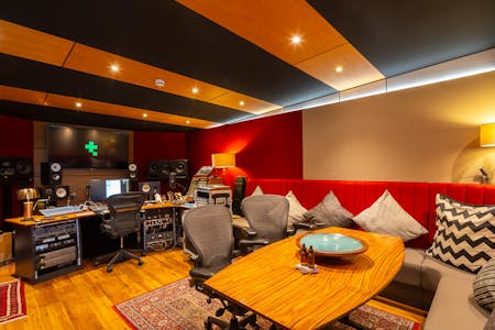 Tileyard Studios, London, Office To Let - TY_061.jpg