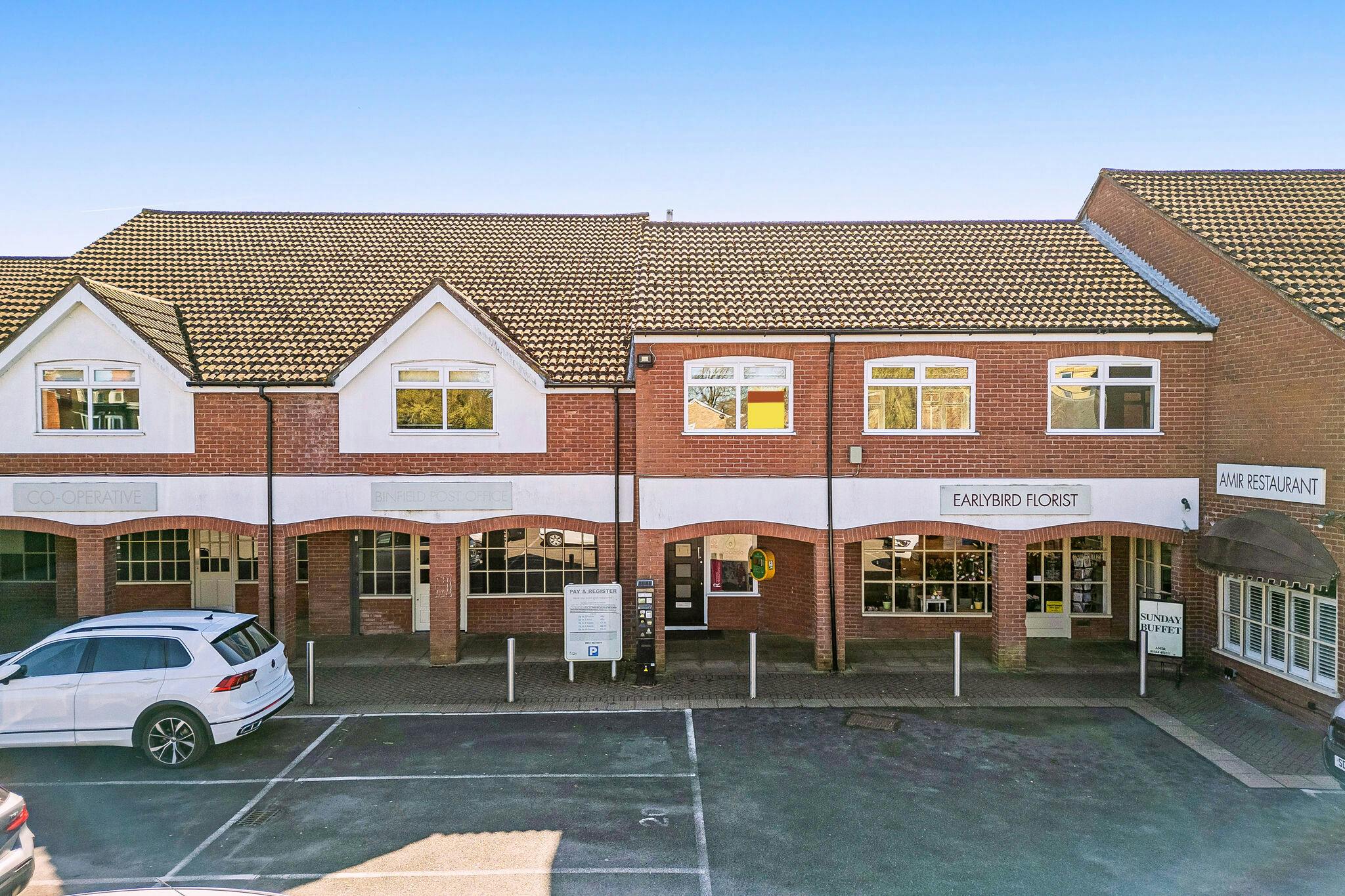 Suite 4, Binfield, D1 / Office To Let - External Suite 4 Oakmede Place Binfield-9_low.jpg