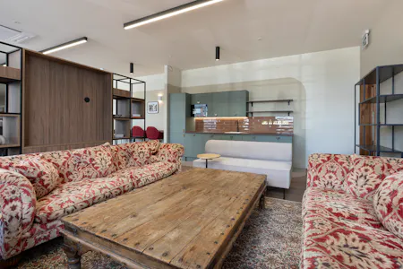Ground Floor Lumiere, Borehamwood, Office To Let - IW-120826-STI-032.jpg