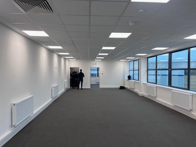 Unit 2 VOLA, London, Industrial / Warehouse To Let - Unit 2 Office.jpg