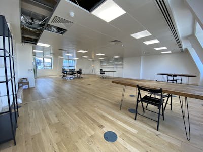 15 Rathbone Street, London, Office To Let - IMG_4120.jpg