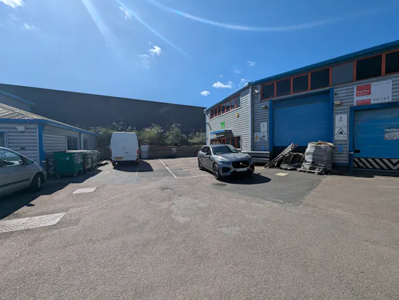 Units 11 & 12 Winston Business Centre, Lancing To Let - PXL_20260629_085357644.MP.jpg